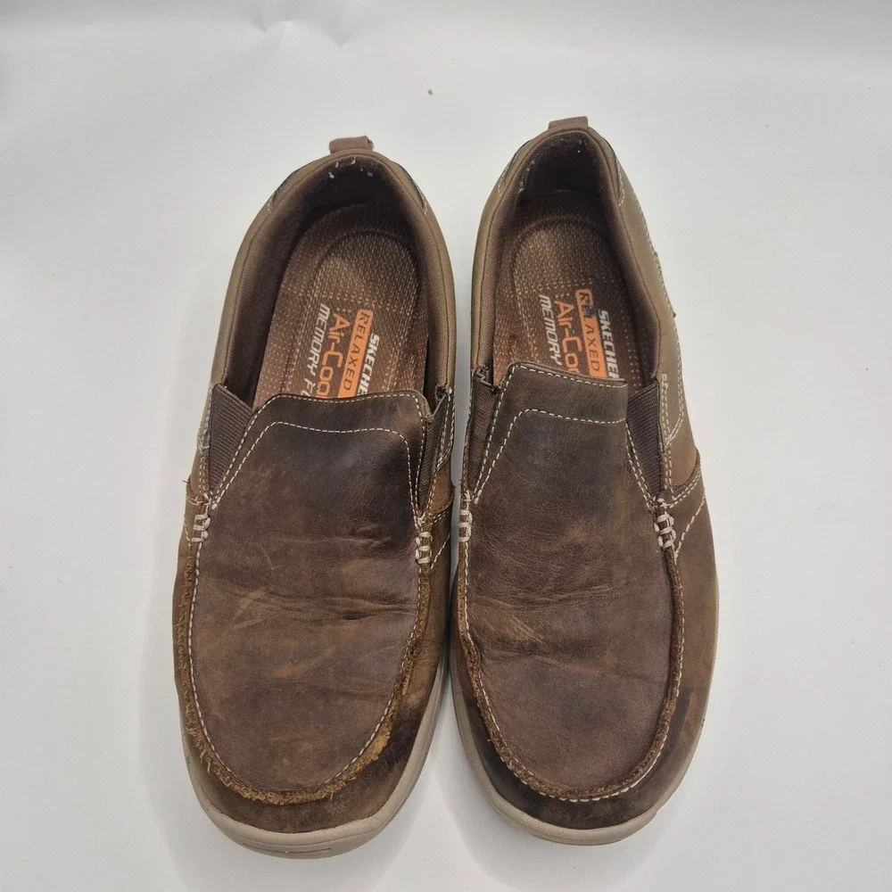 Skechers relaxed fit